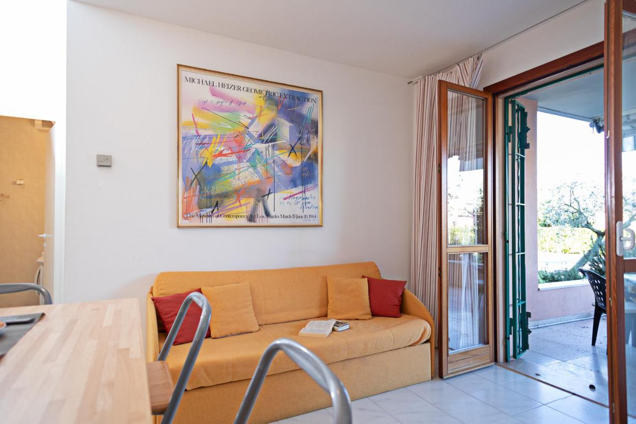 Apartment Ortensia - Regarda Travel Lazise Exteriör bild